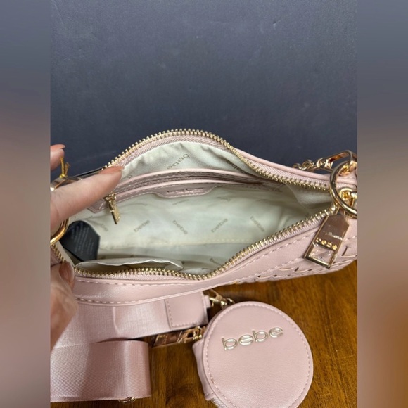 NWT Bebe Blush YaraWoven Hand Bag with Crossbody Strap and Detachable Coin Purse - Picture 3 of 10